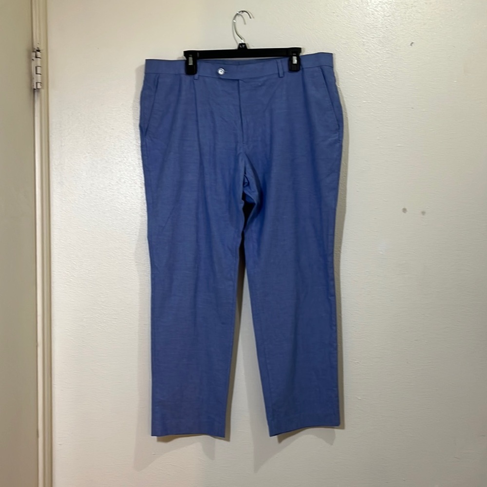 Tommy Hilfiger men’s blue pants. Waist 40 and Length 30.